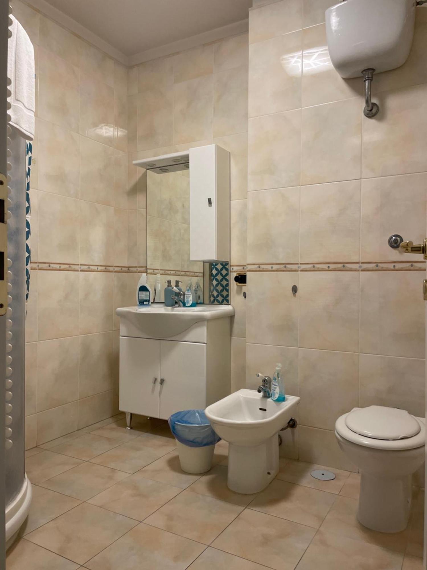 Casa Leone Apartment Bari Exterior photo